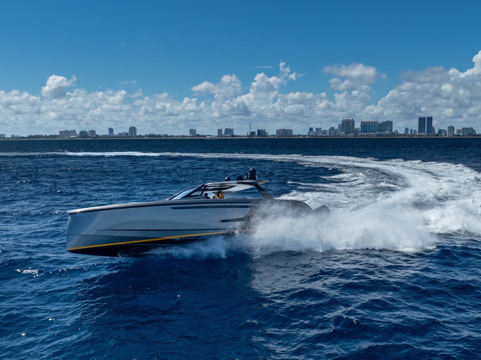 2026 Vanquish Yachts 55 Veloce - Photo 1