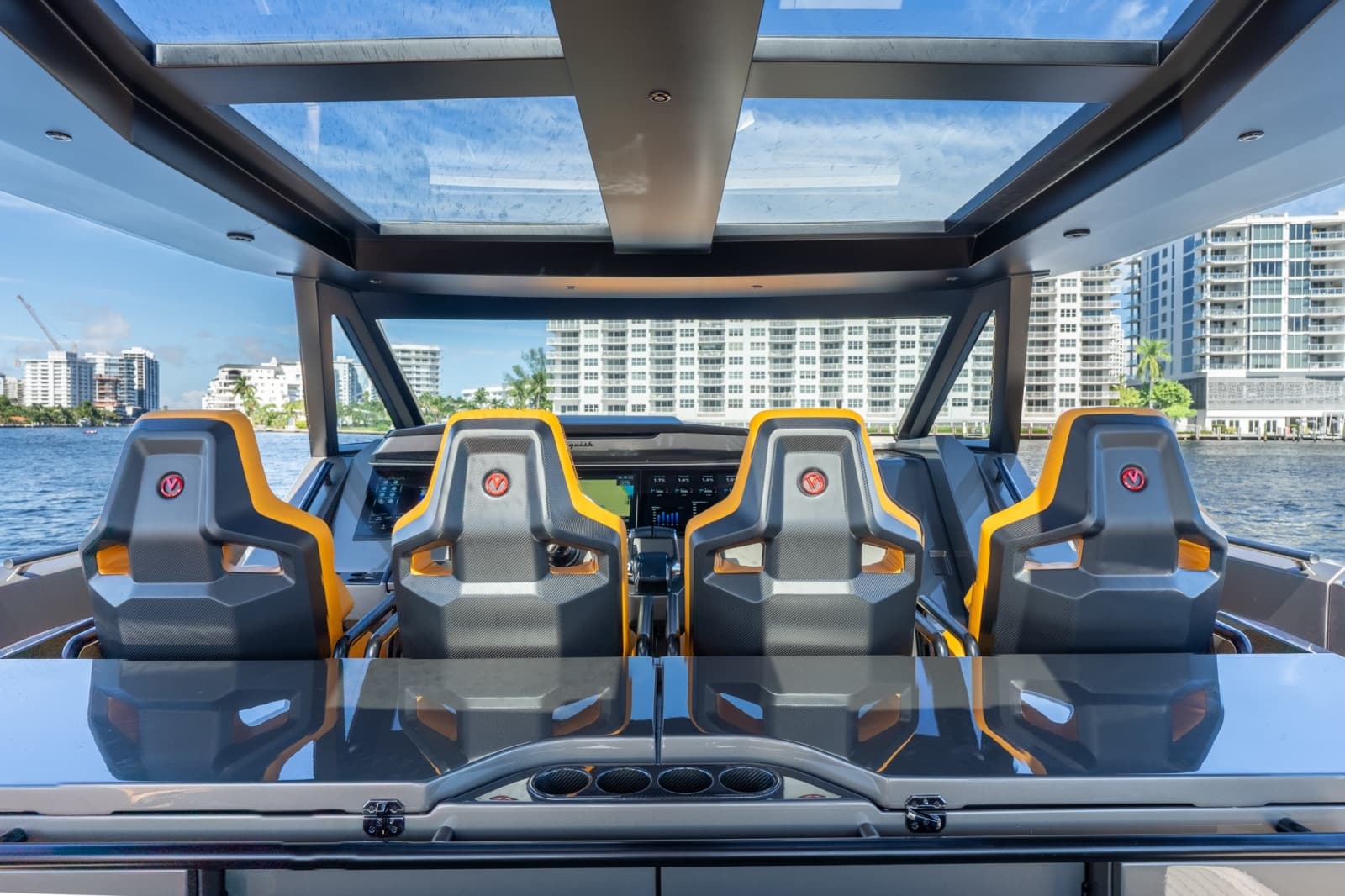 2026 Vanquish Yachts 55 Veloce - Photo 14