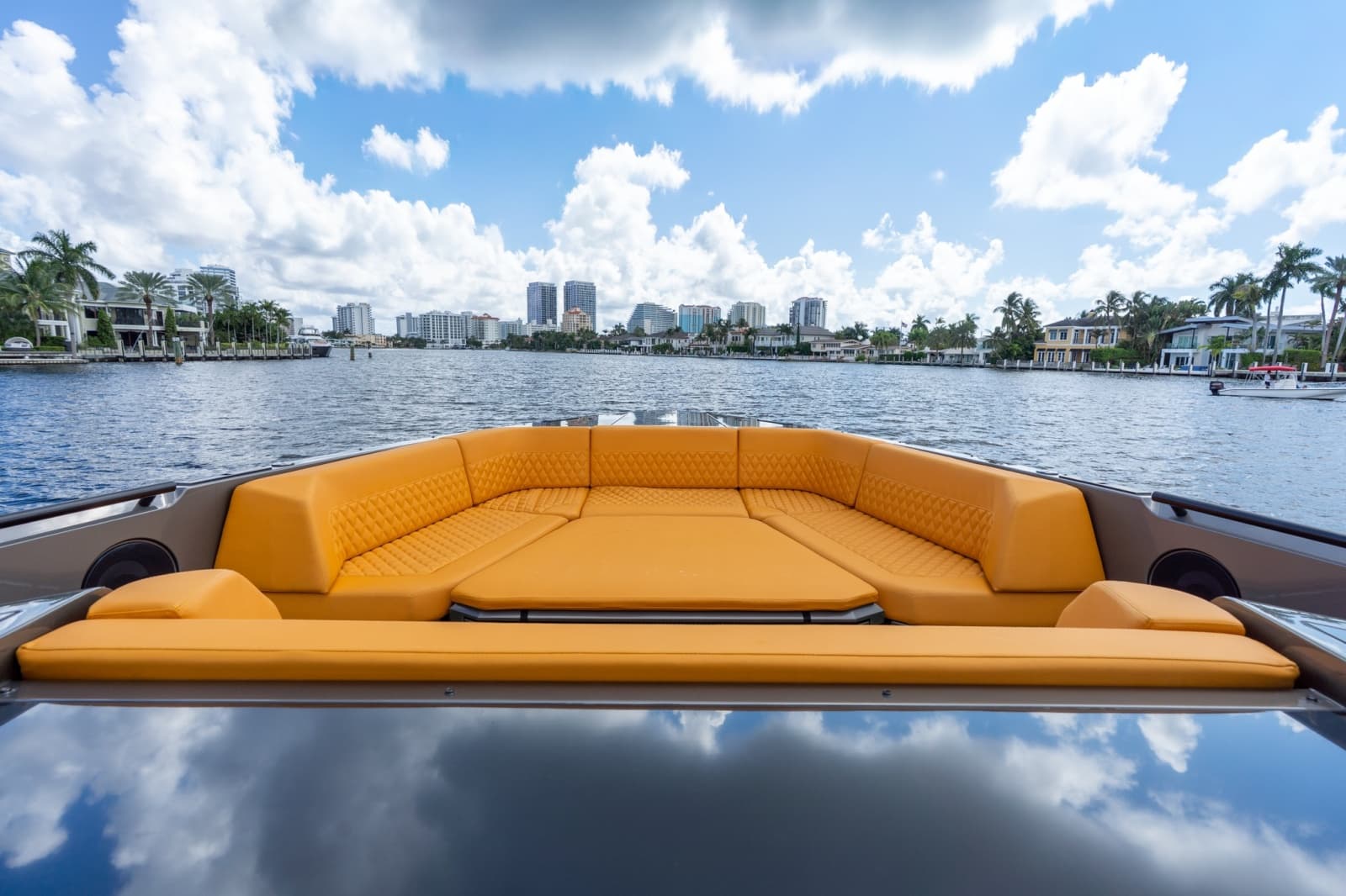 2026 Vanquish Yachts 55 Veloce - Photo 24