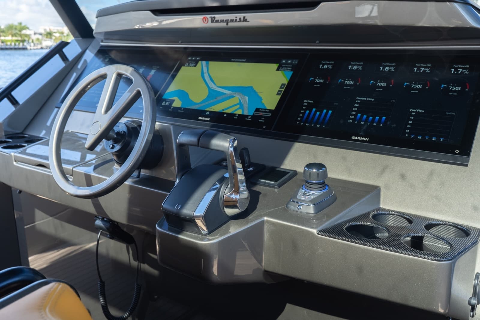 2026 Vanquish Yachts 55 Veloce - Photo 6
