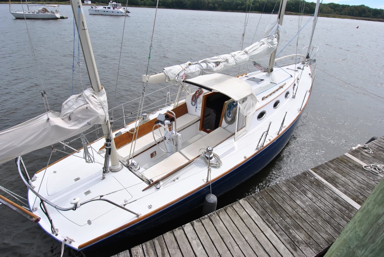 1998 Alerion 38 Express - Photo 20