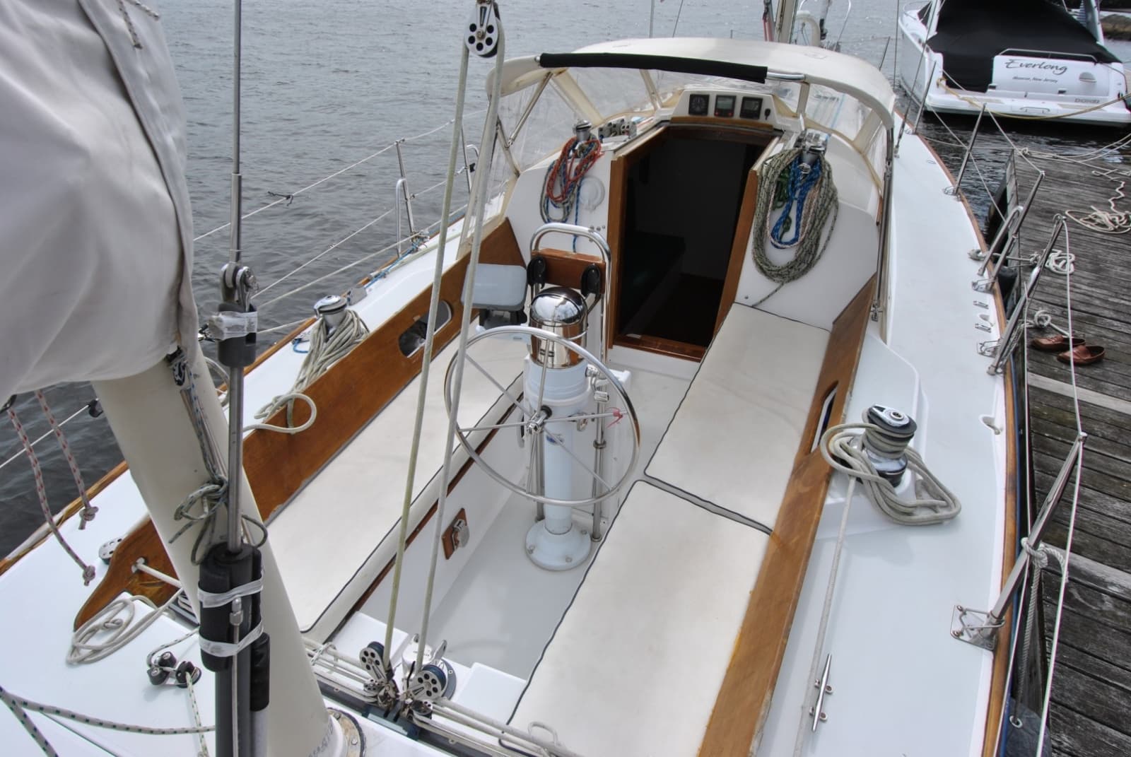 1998 Alerion 38 Express - Photo 15