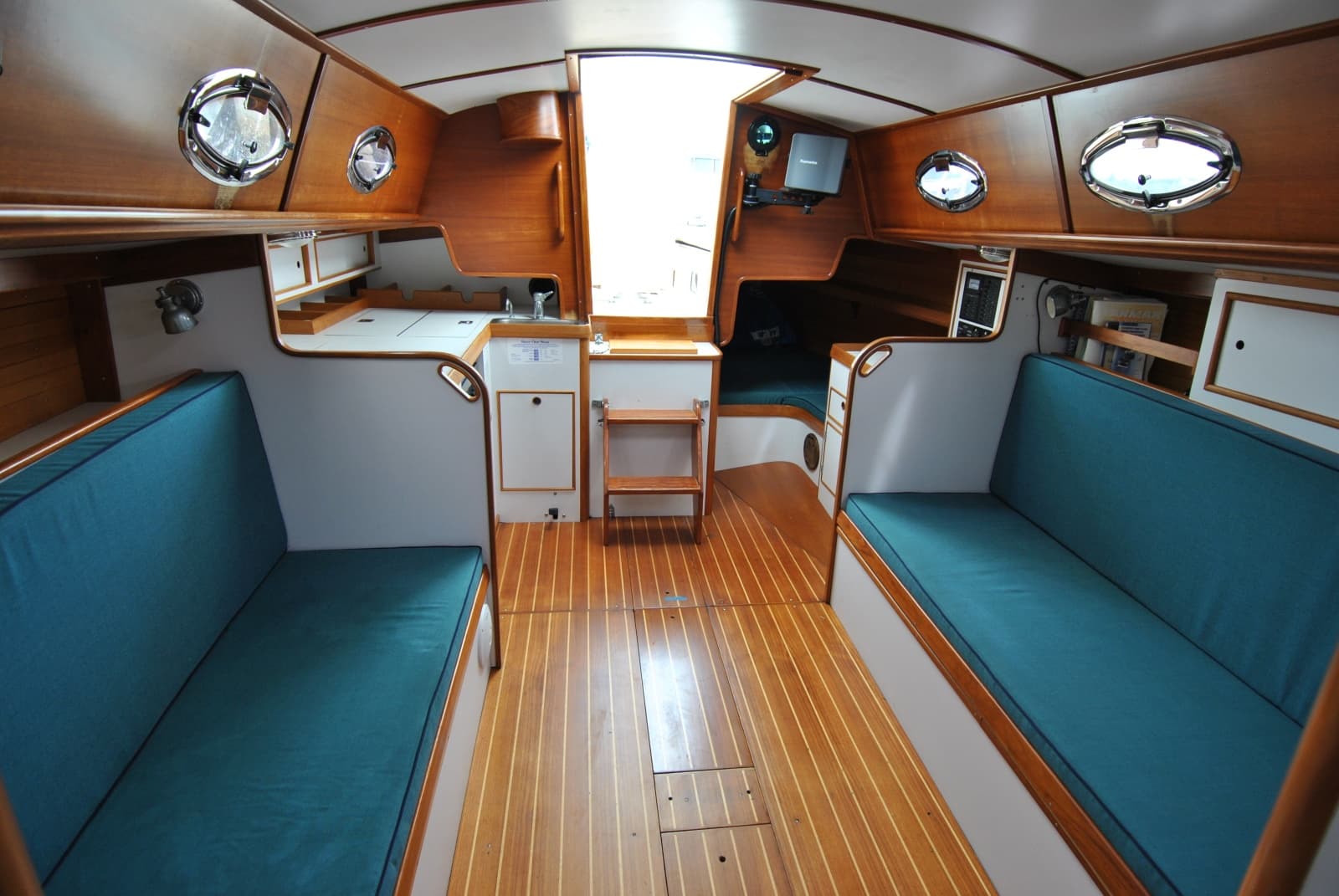 1998 Alerion 38 Express - Photo 5