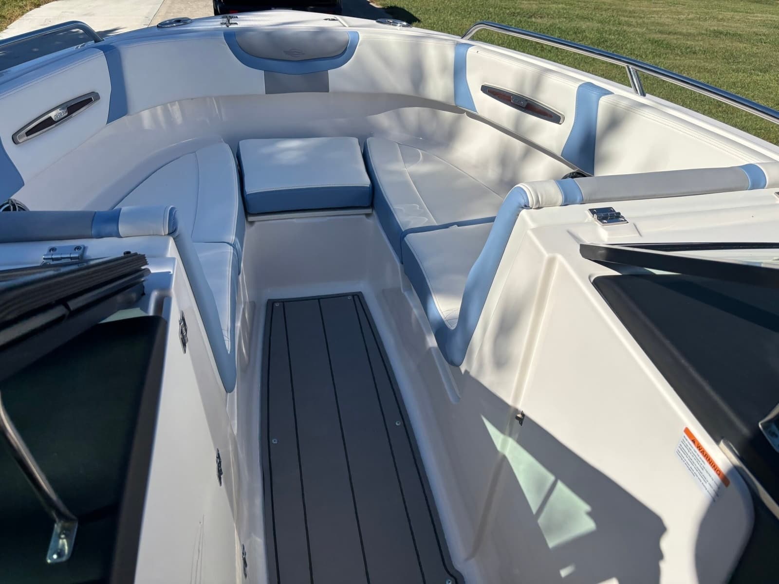 2023 Chaparral 247 SSX - Photo 23