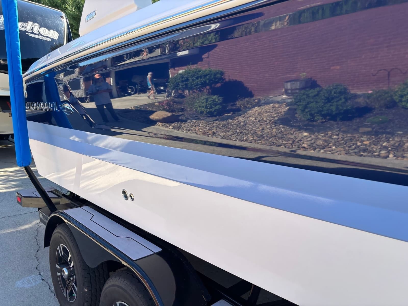 2023 Chaparral 247 SSX - Photo 9