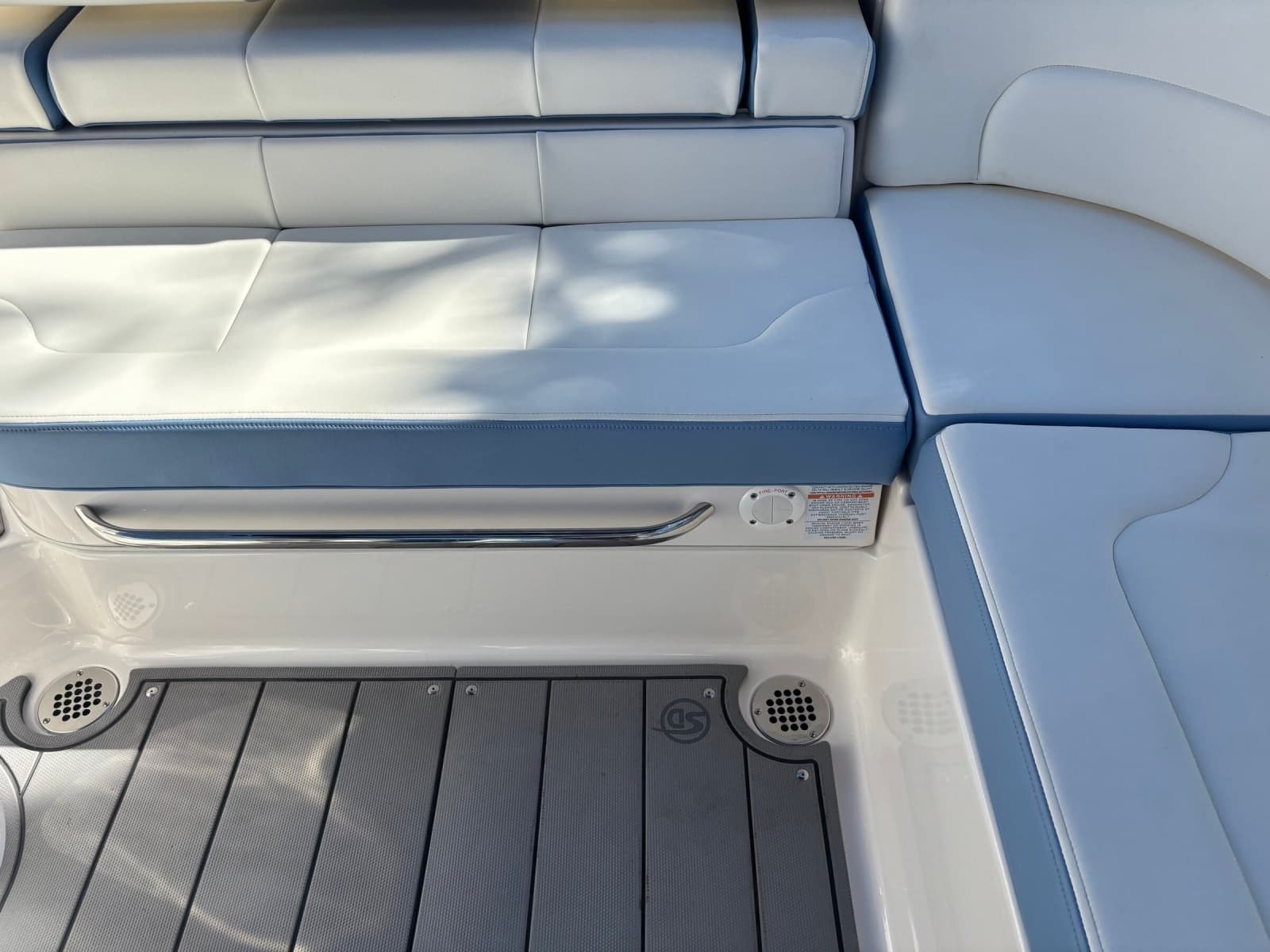 2023 Chaparral 247 SSX - Photo 16