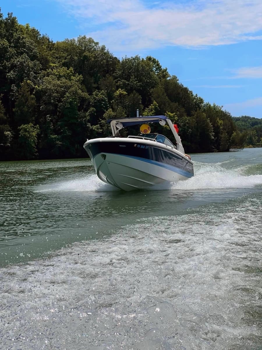 2023 Chaparral 247 SSX - Photo 3