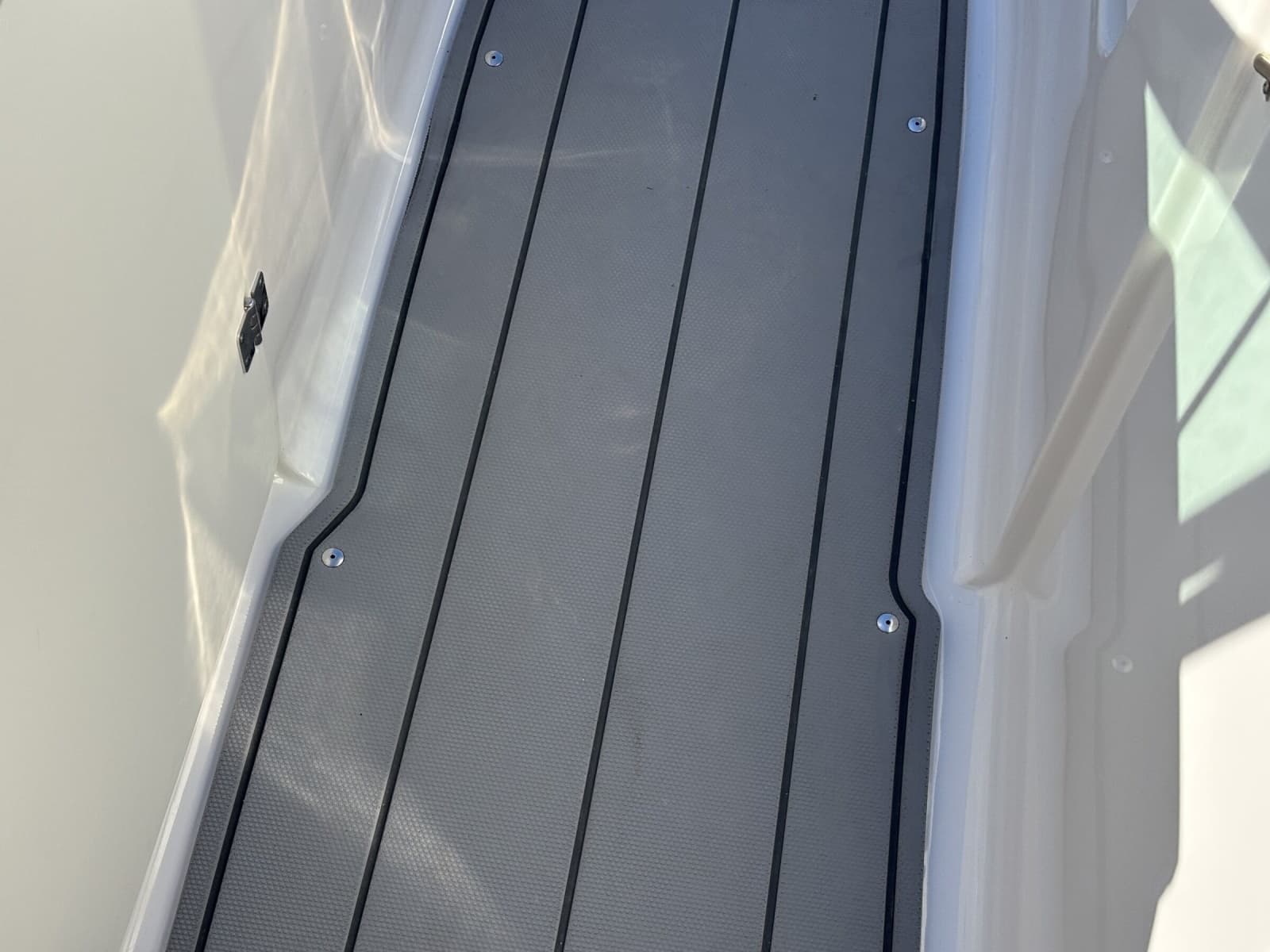 2023 Chaparral 247 SSX - Photo 58