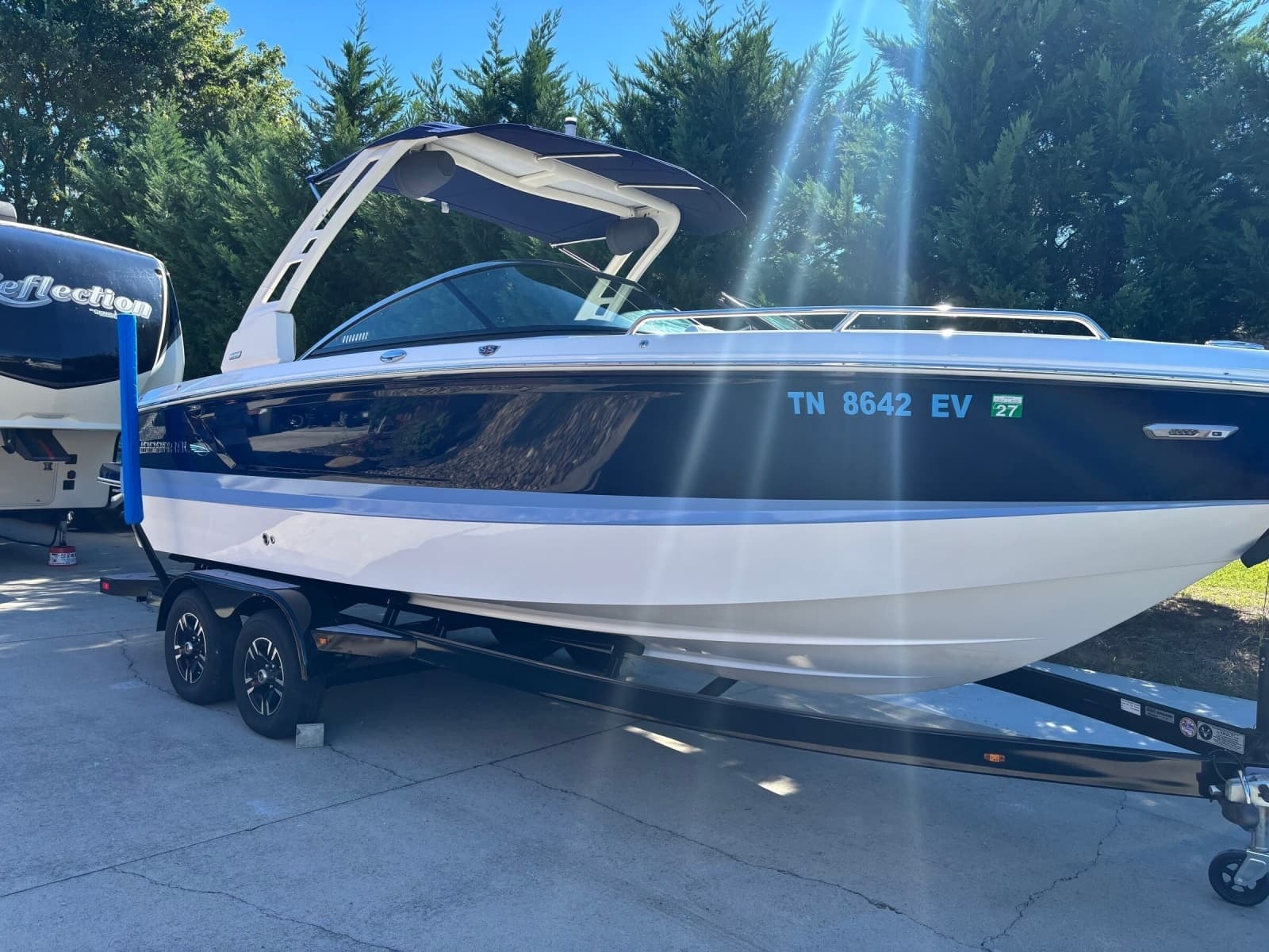 2023 Chaparral 247 SSX - Photo 2