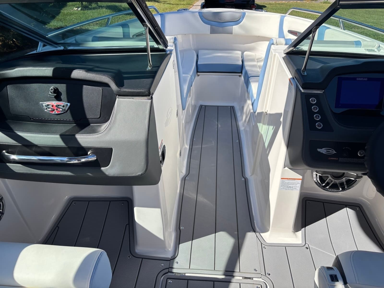 2023 Chaparral 247 SSX - Photo 20