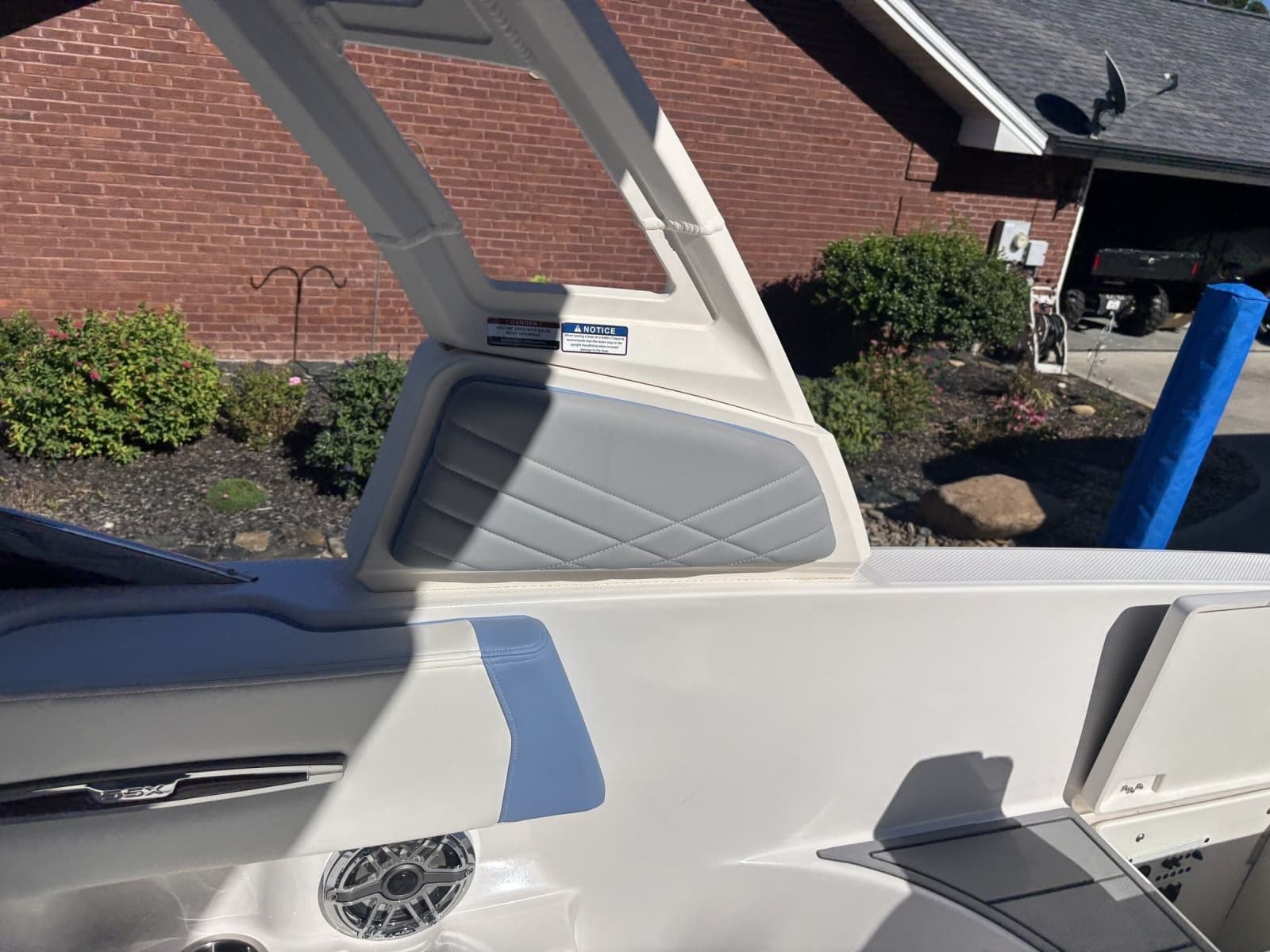 2023 Chaparral 247 SSX - Photo 66