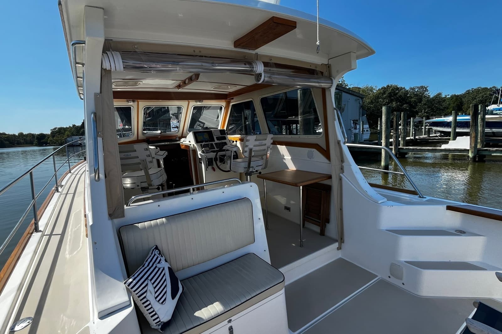 2002 Sabre 36 Express - Photo 8