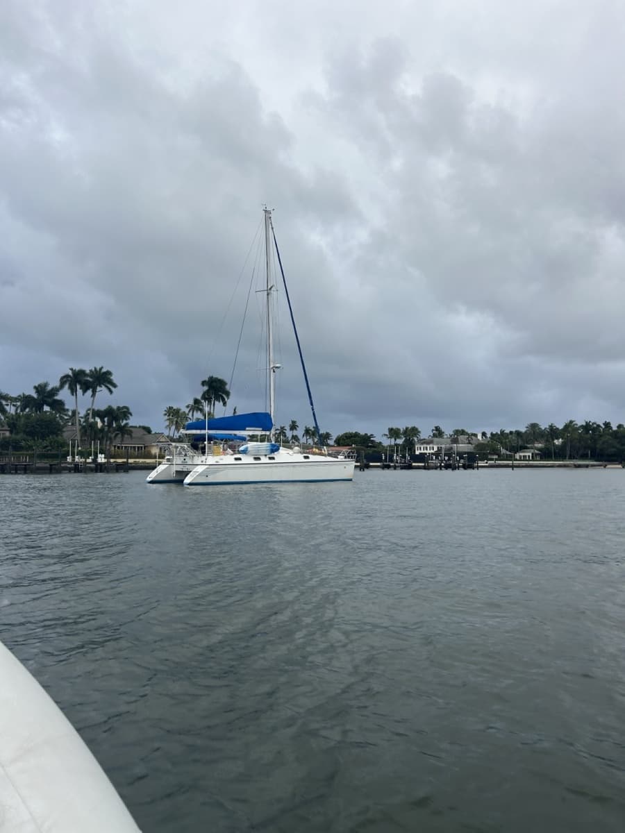 1990 Privilege 39 - Photo 2