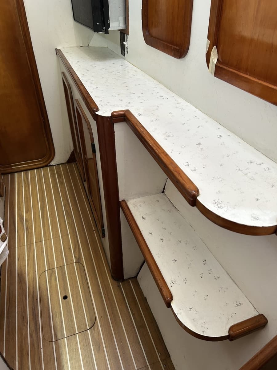 1990 Privilege 39 - Photo 57