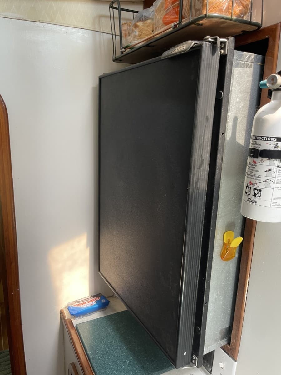 1990 Privilege 39 - Photo 59