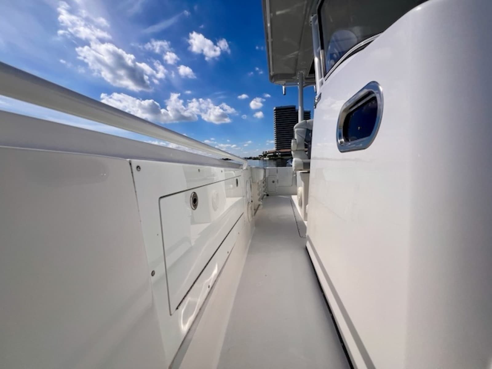 2018 Edgewater 320CC - Photo 51