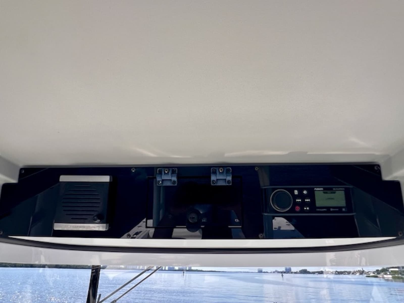 2018 Edgewater 320CC - Photo 32