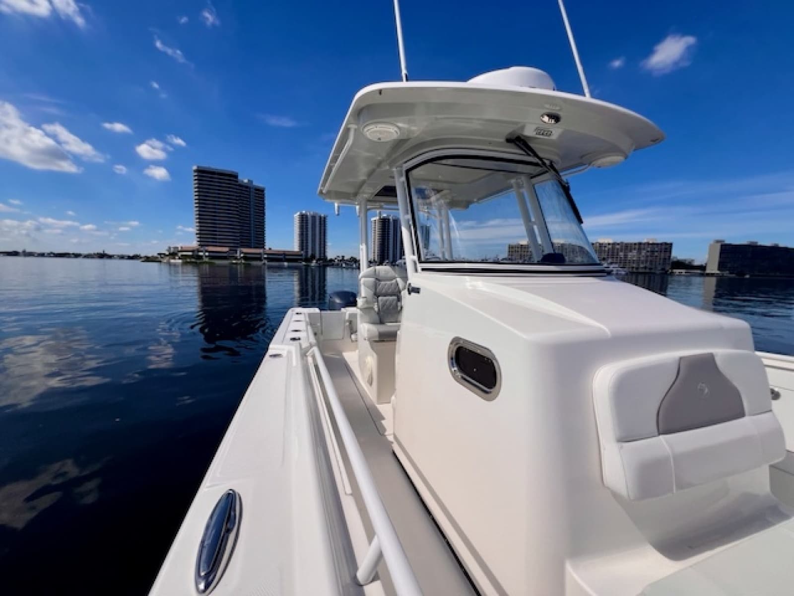 2018 Edgewater 320CC - Photo 54