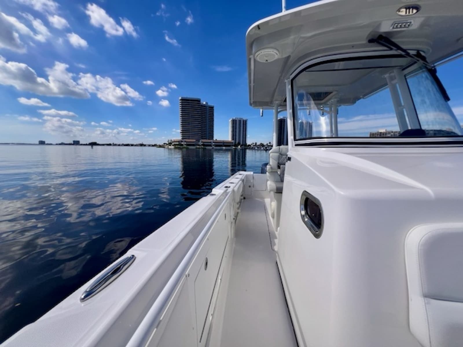 2018 Edgewater 320CC - Photo 56