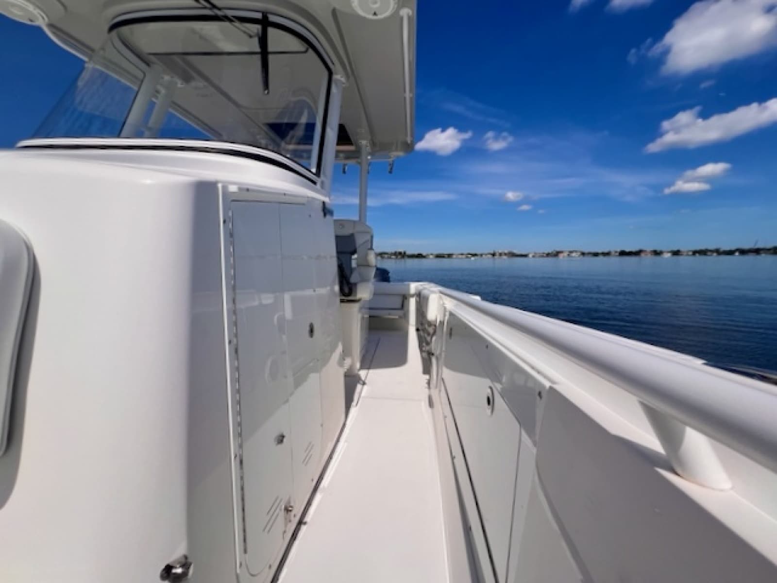 2018 Edgewater 320CC - Photo 42