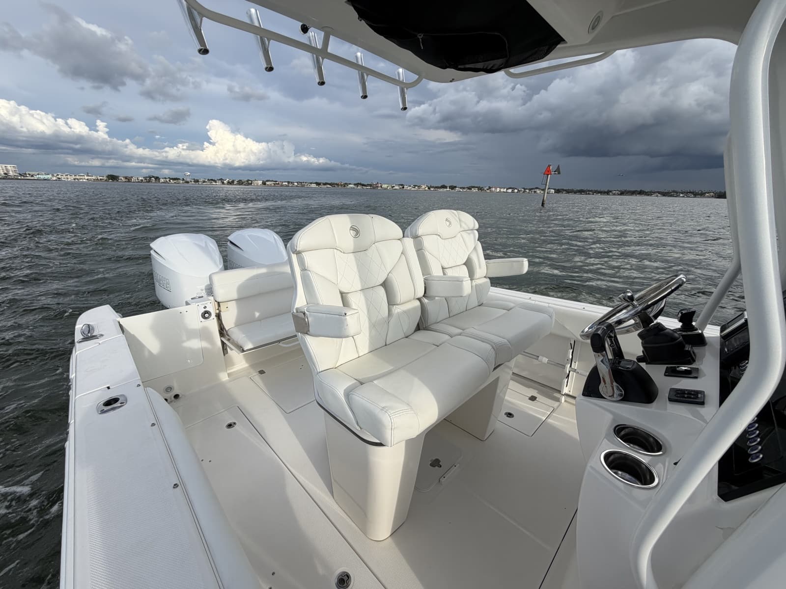 2020 Edgewater 262CC - Photo 8