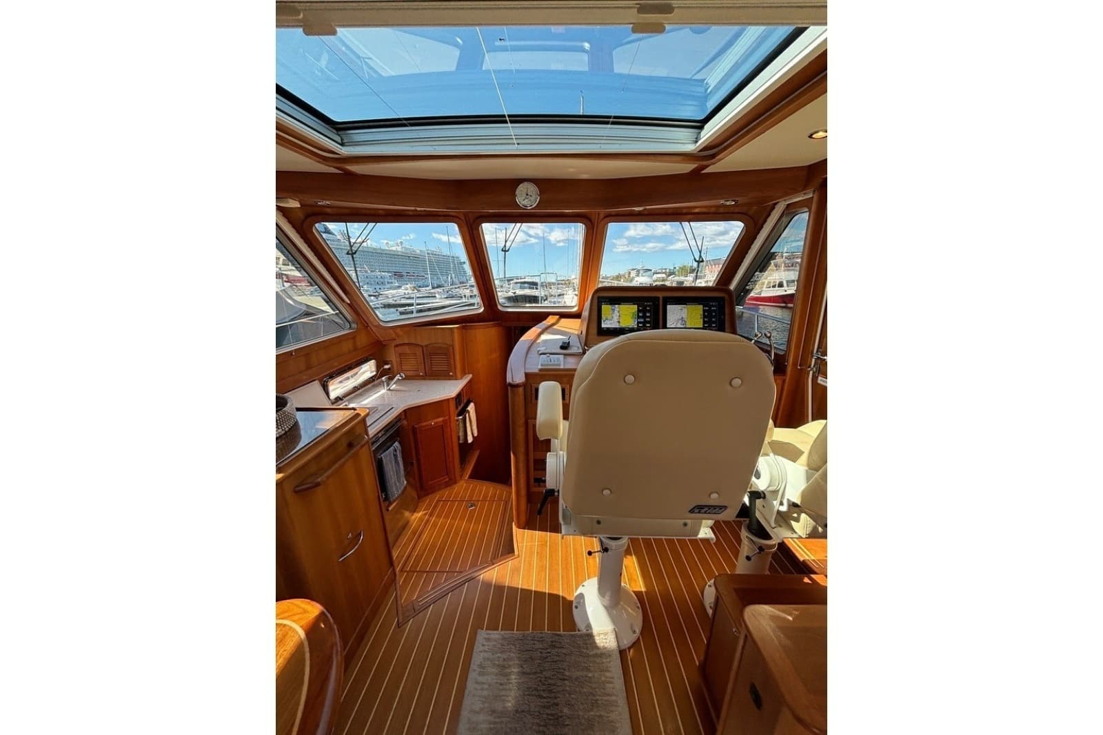 2018 Sabre 42 Express - Photo 19