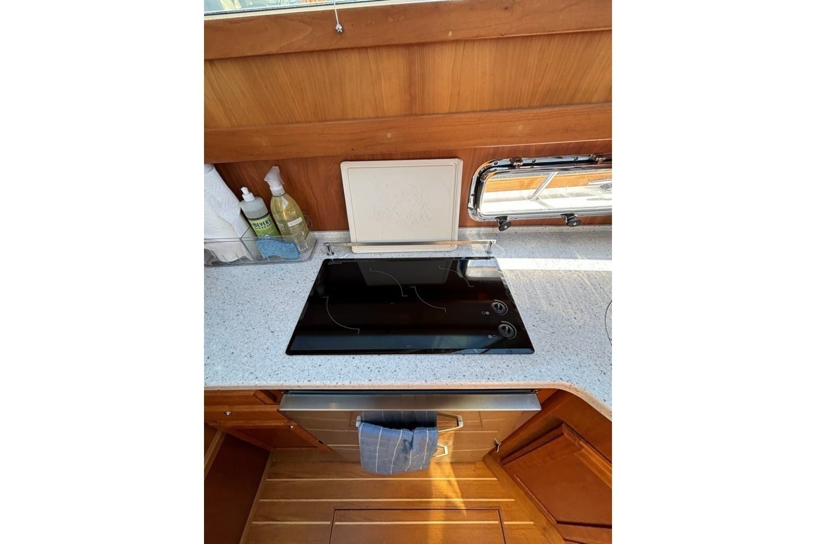 2018 Sabre 42 Express - Photo 32