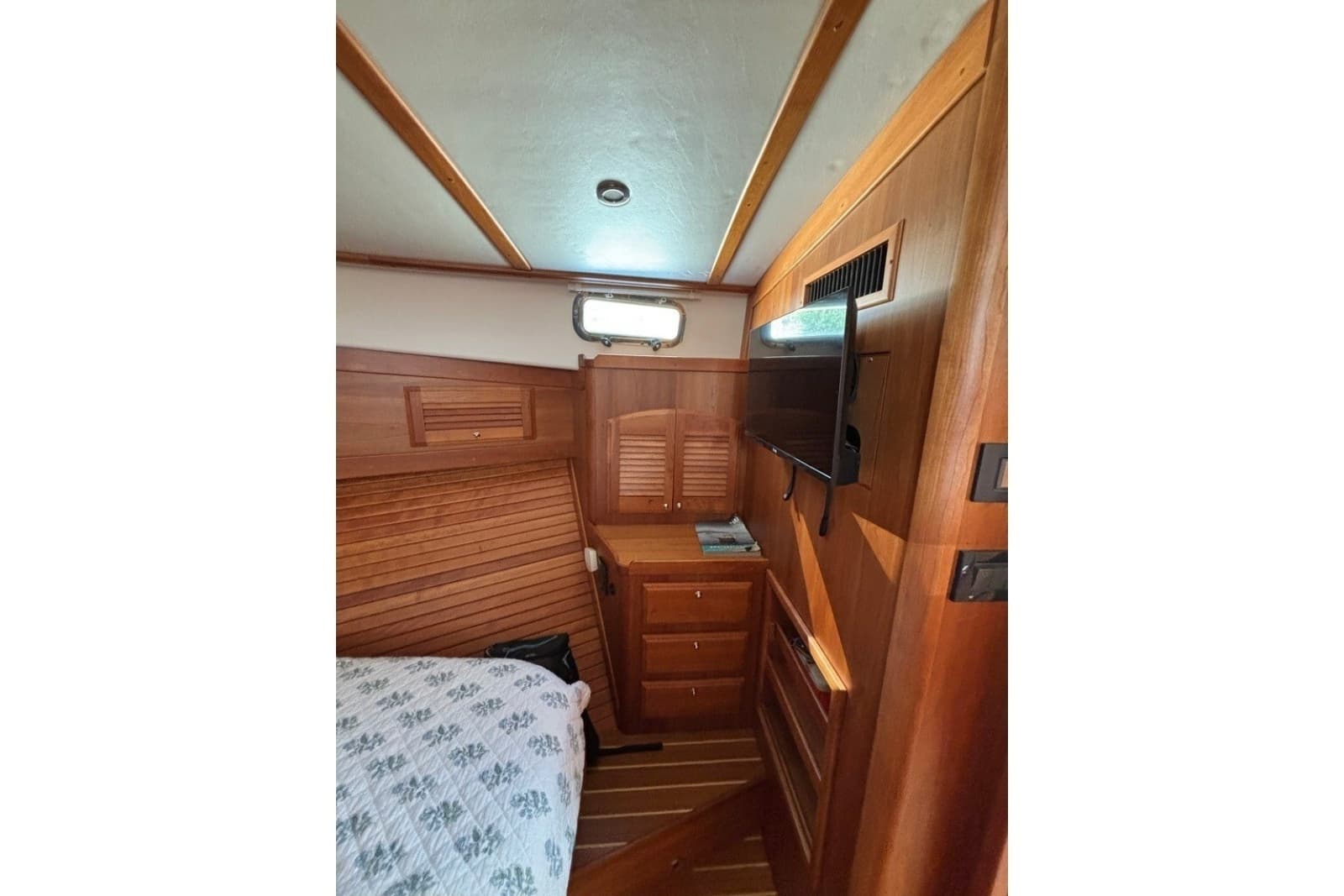 2018 Sabre 42 Express - Photo 44