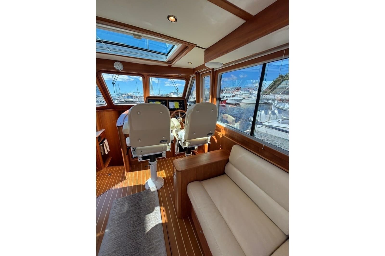 2018 Sabre 42 Express - Photo 18