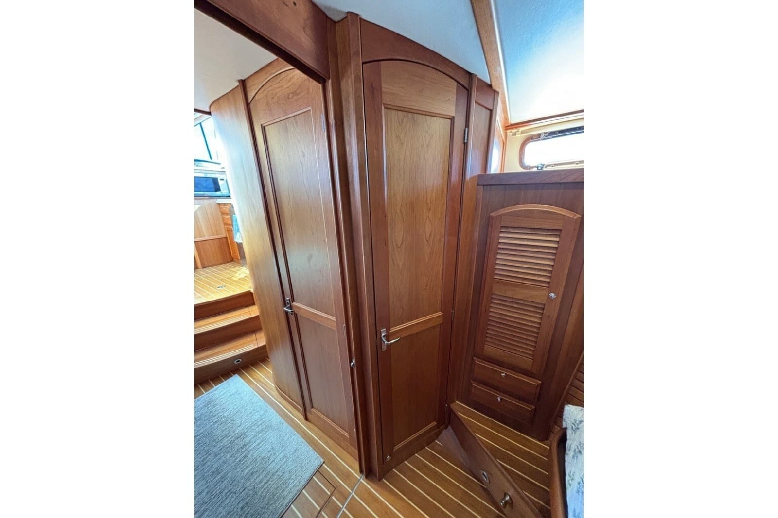 2018 Sabre 42 Express - Photo 47