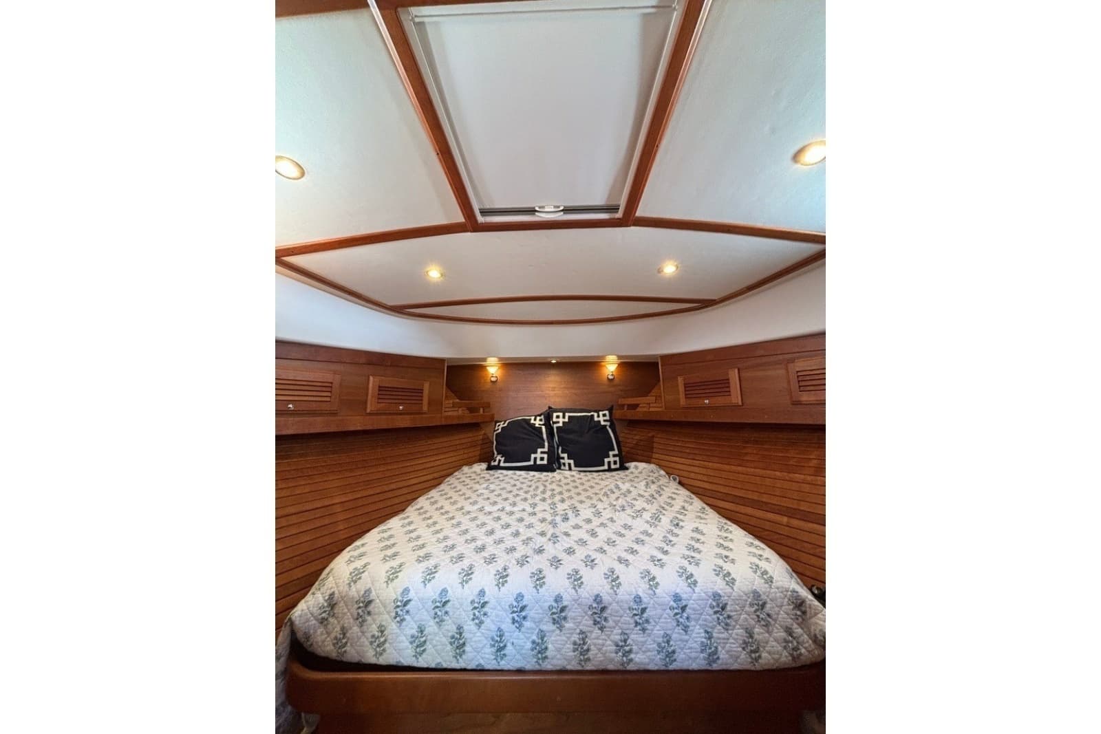 2018 Sabre 42 Express - Photo 45