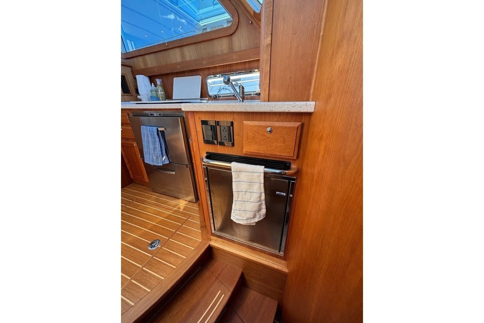 2018 Sabre 42 Express - Photo 34