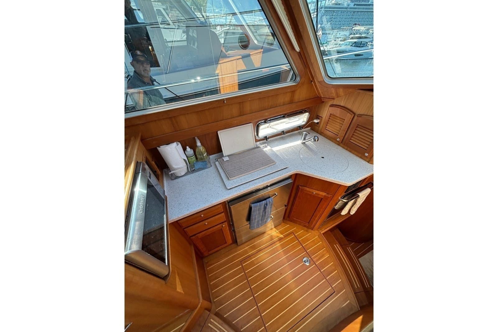 2018 Sabre 42 Express - Photo 29