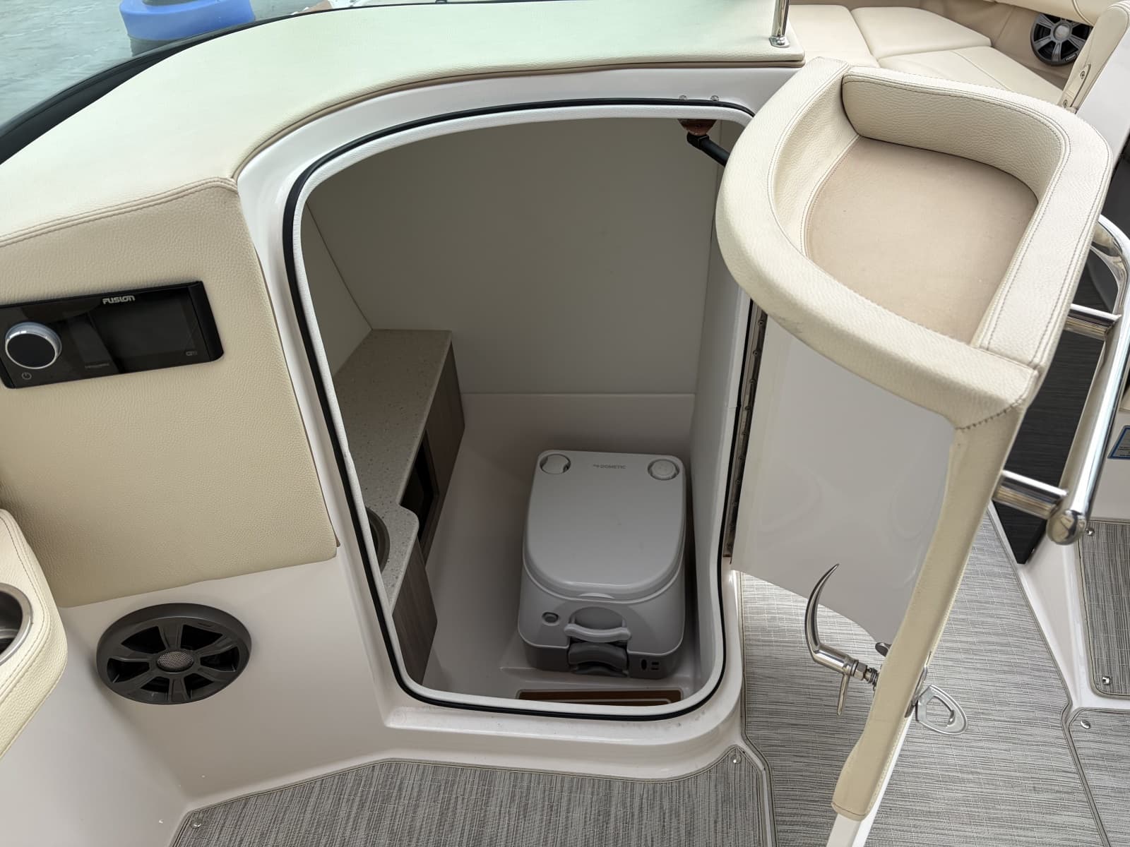 2019 Regal LS6 - Photo 11