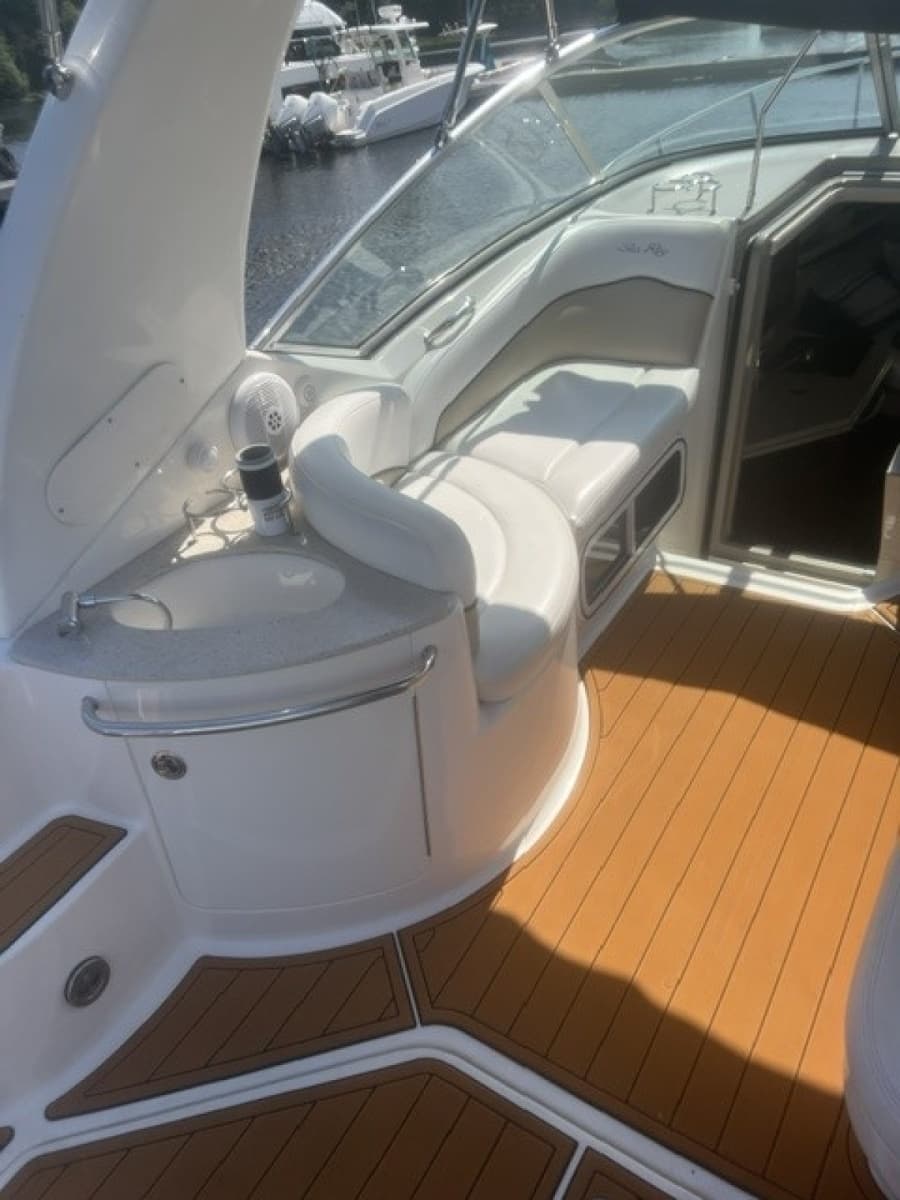 2008 Sea Ray Sundancer - Photo 5