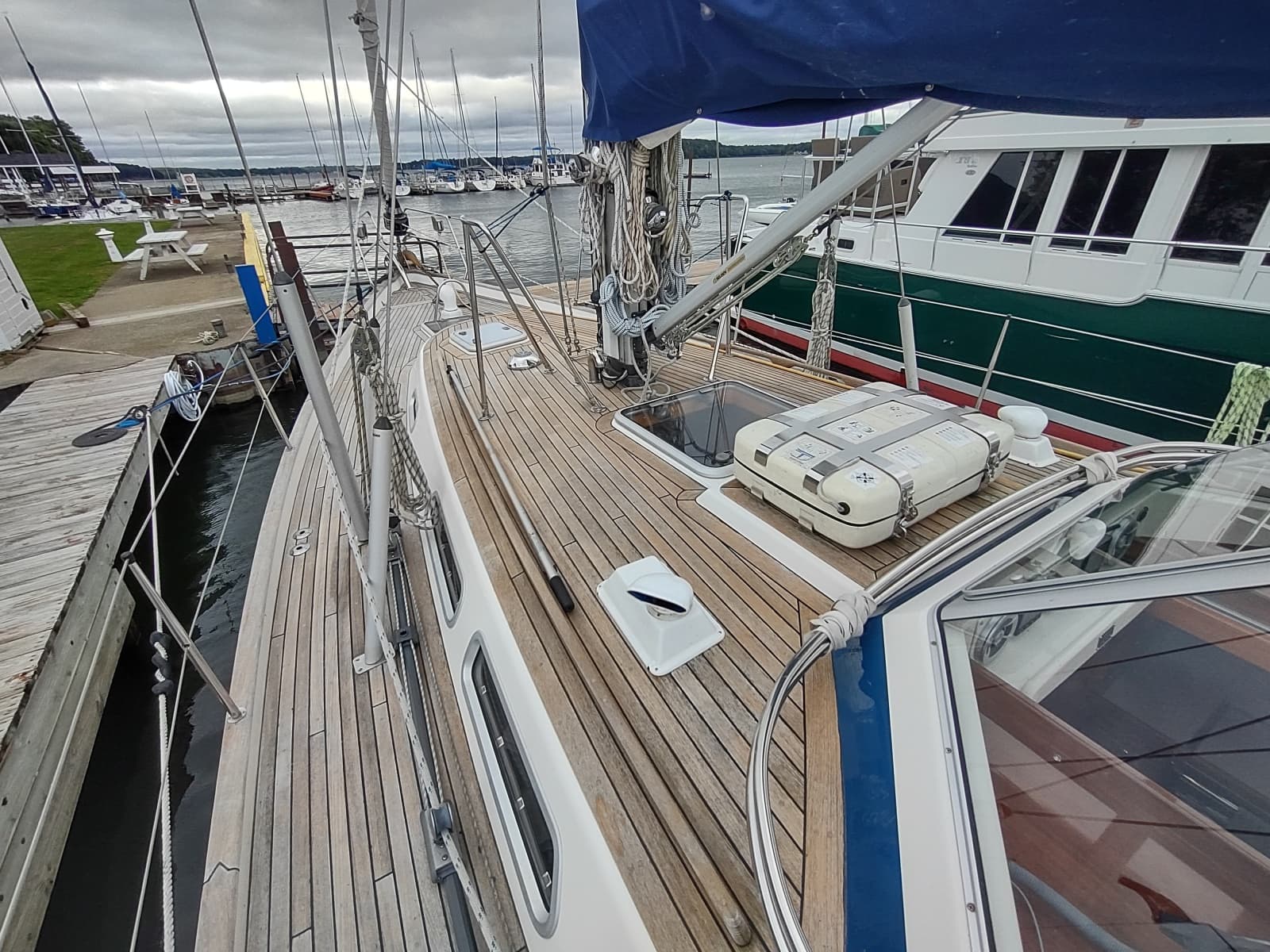 2004 Hallberg-Rassy 43 - Photo 48