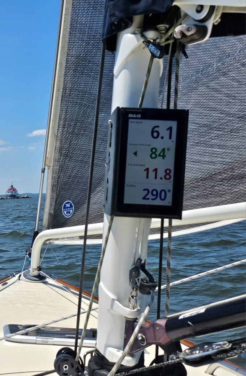 2005 J Boats J100 - Photo 12