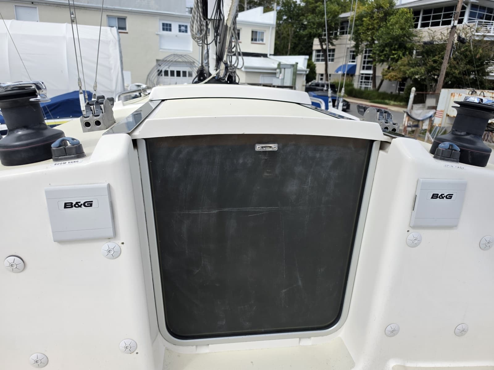 2005 J Boats J100 - Photo 14