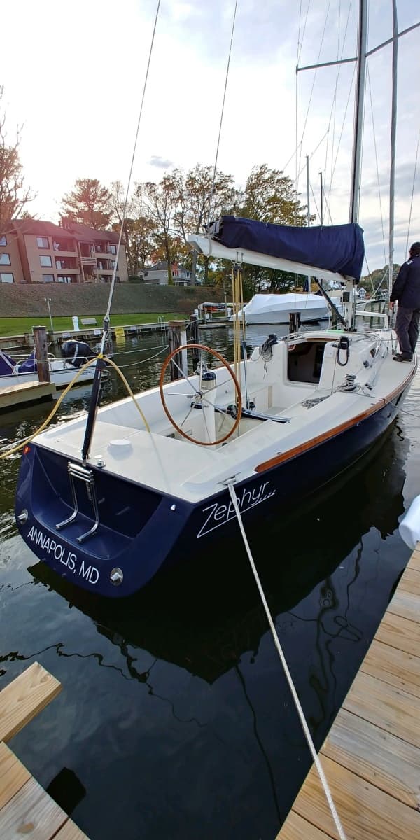 2005 J Boats J100 - Photo 2