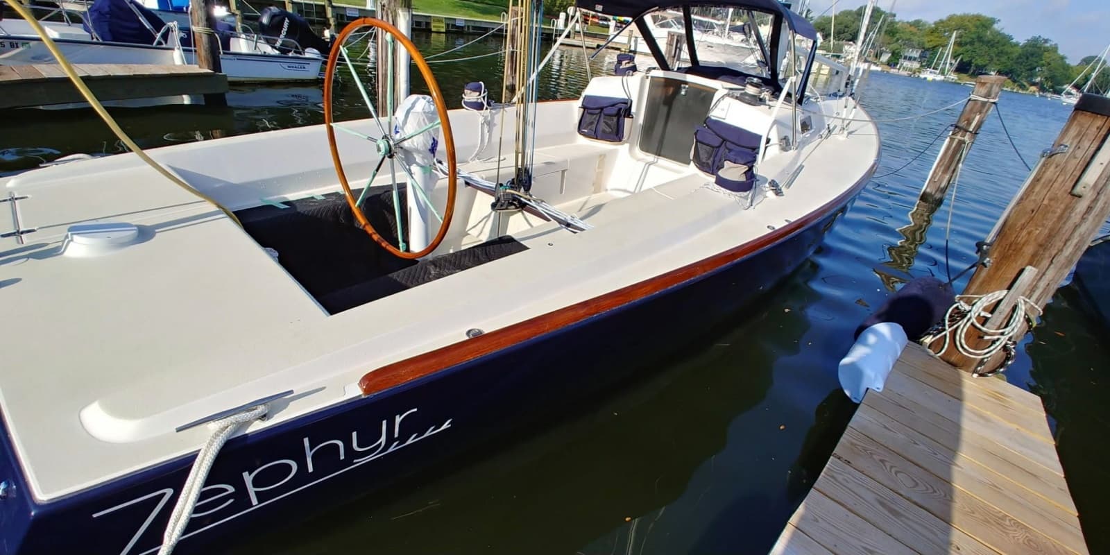 2005 J Boats J100 - Photo 4