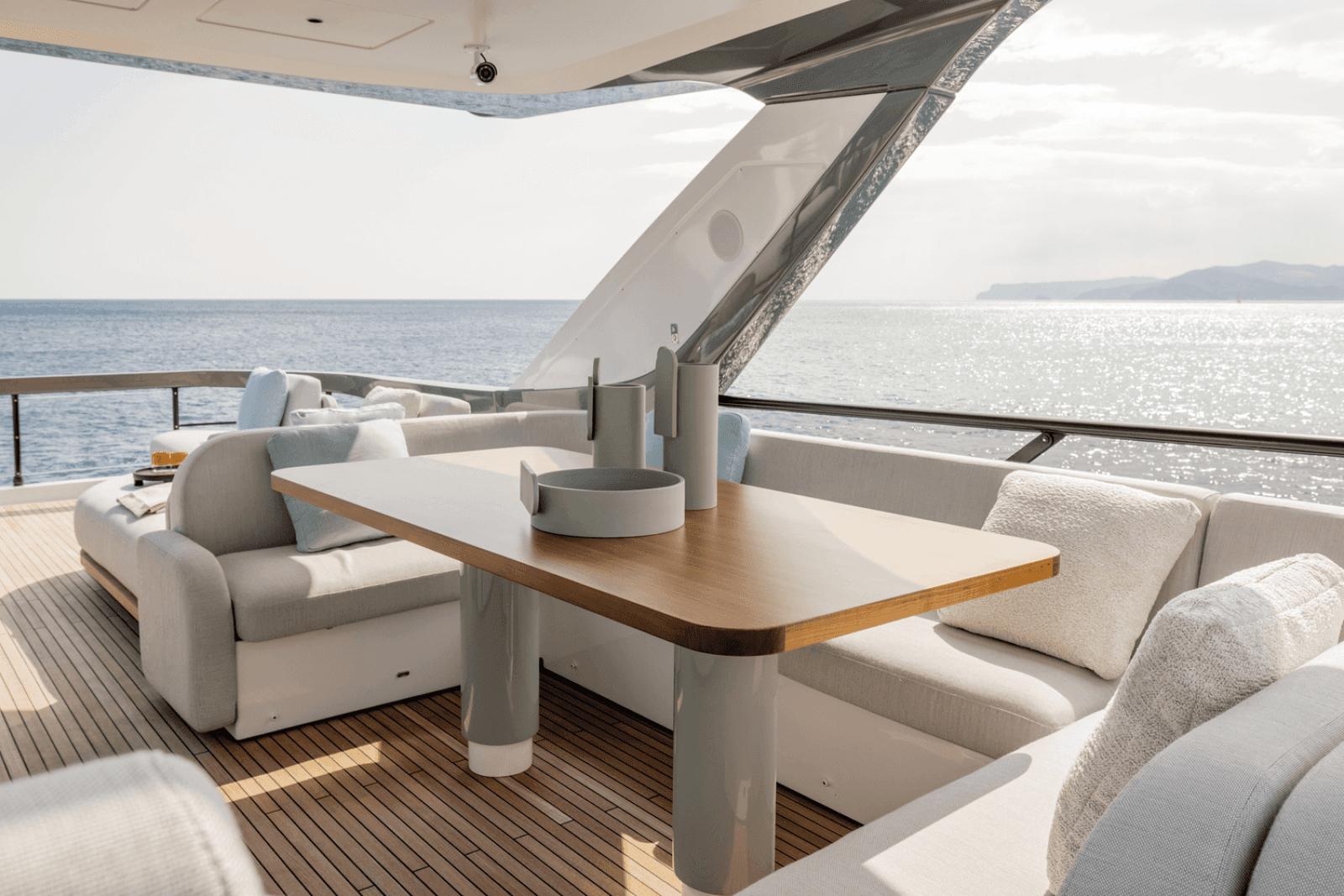 2025 Azimut Fly 72 - Photo 14
