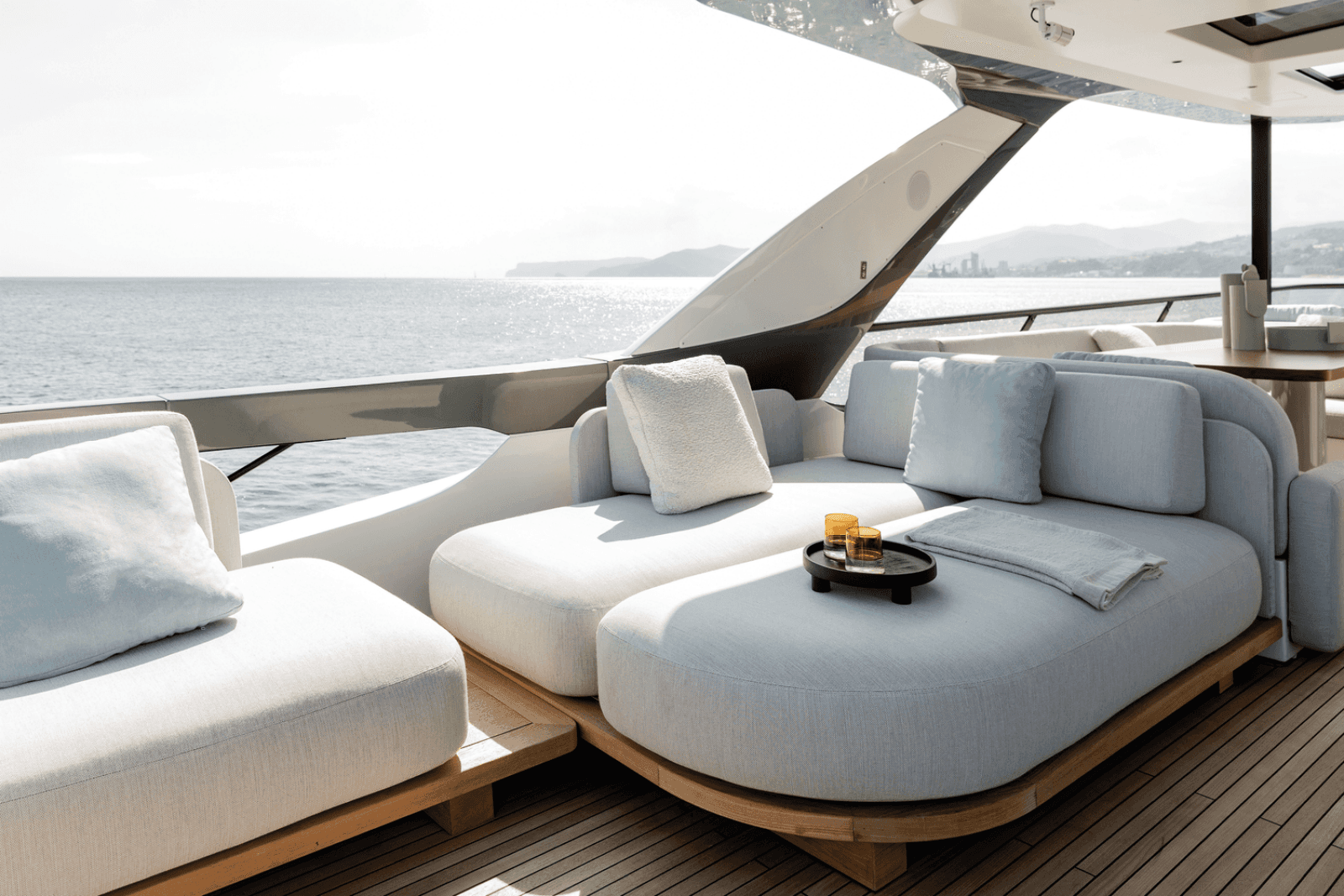 2025 Azimut Fly 72 - Photo 13