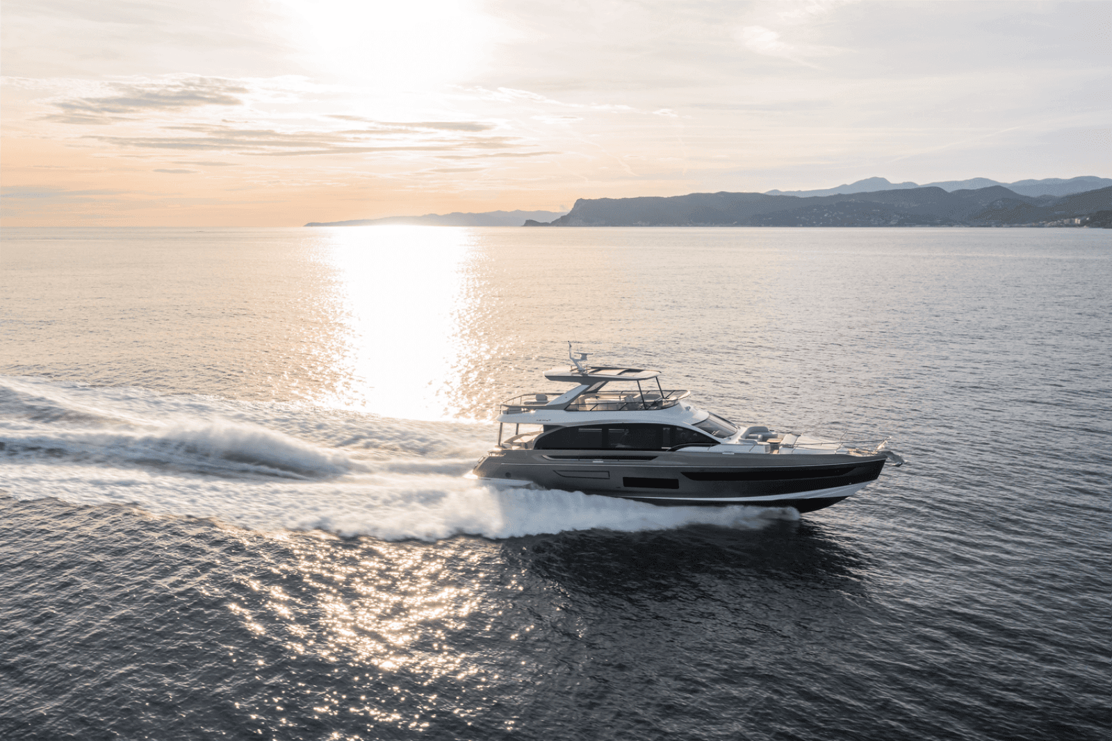 2025 Azimut Fly 72 - Photo 1