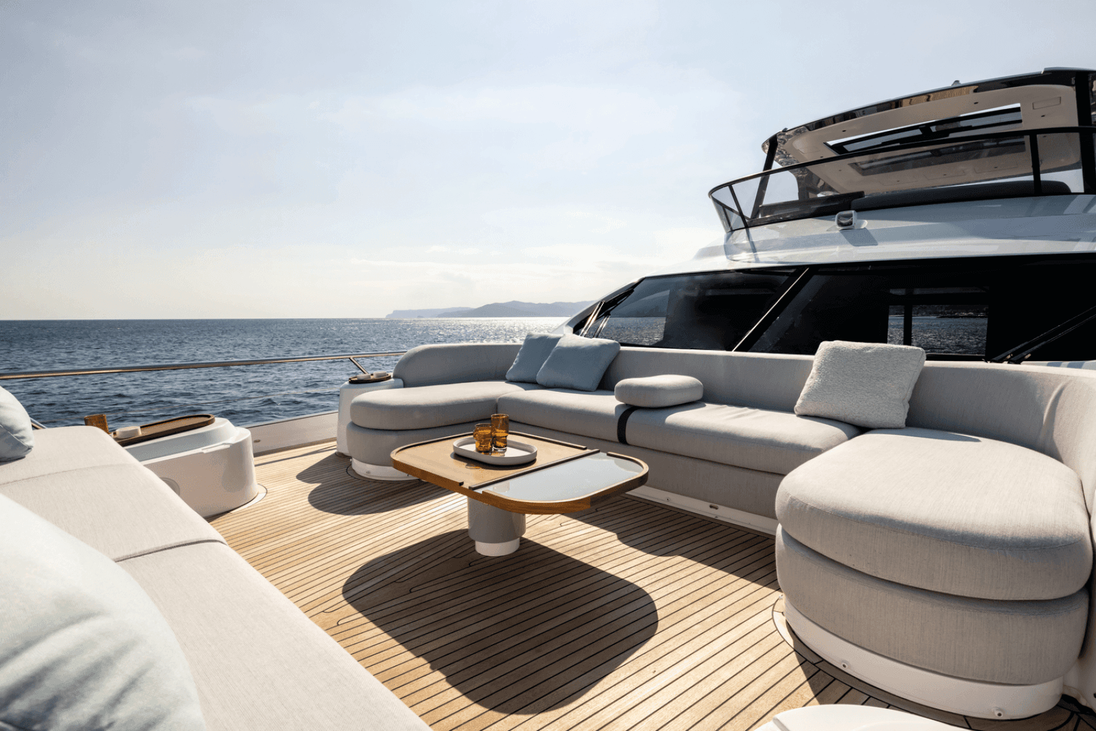 2025 Azimut Fly 72 - Photo 10