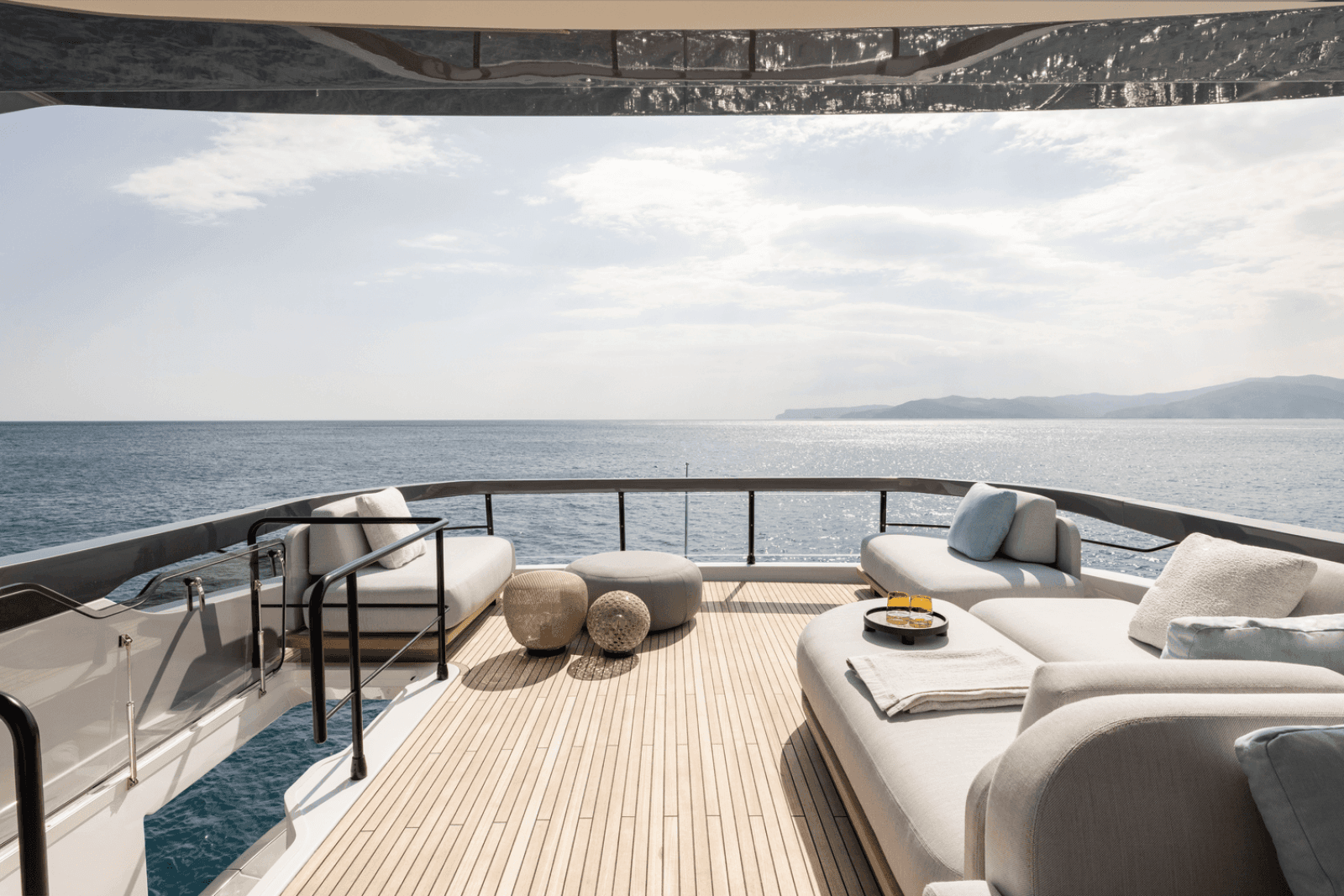 2025 Azimut Fly 72 - Photo 15