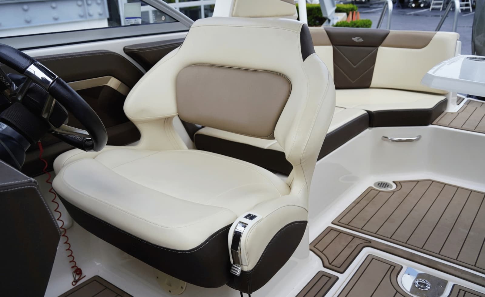 2020 Chaparral 250 Suncoast - Photo 29