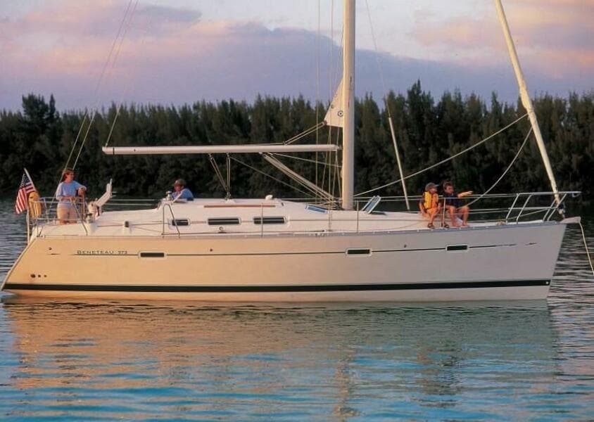 2004 Beneteau Oceanis 373 - Photo 4