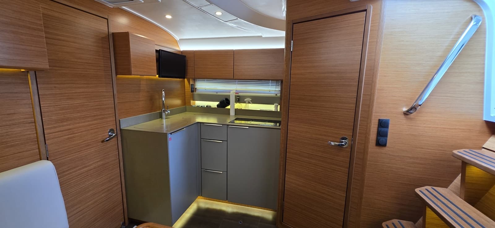 2015 Bavaria Bavaria Sport 360 Hardtop - Photo 27