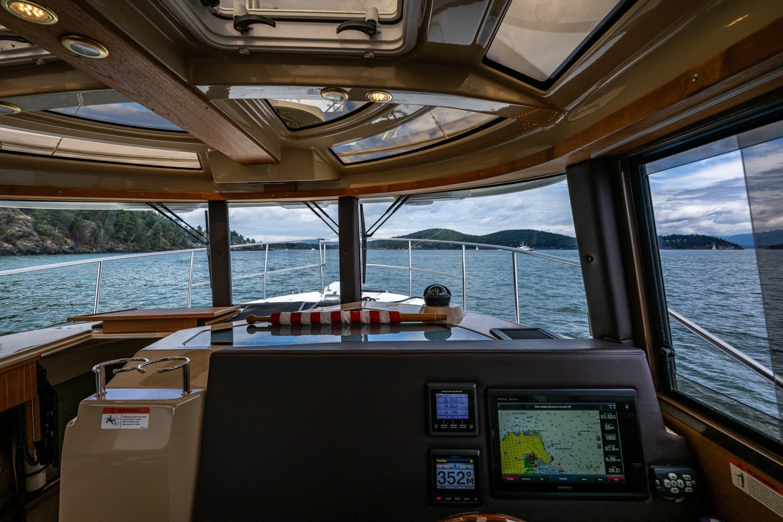 2016 Ranger Tugs R-29 S - Photo 19