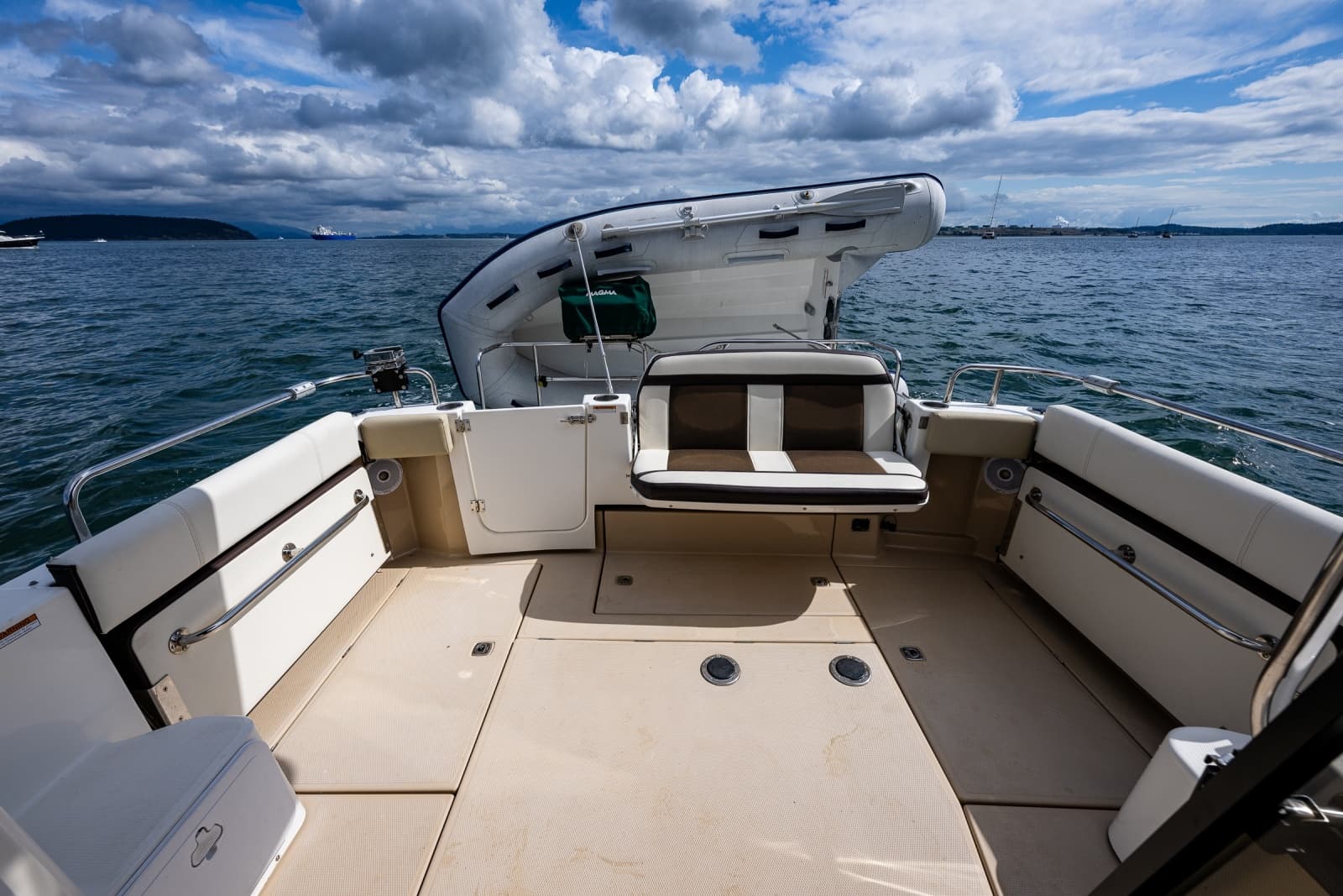 2016 Ranger Tugs R-29 S - Photo 20
